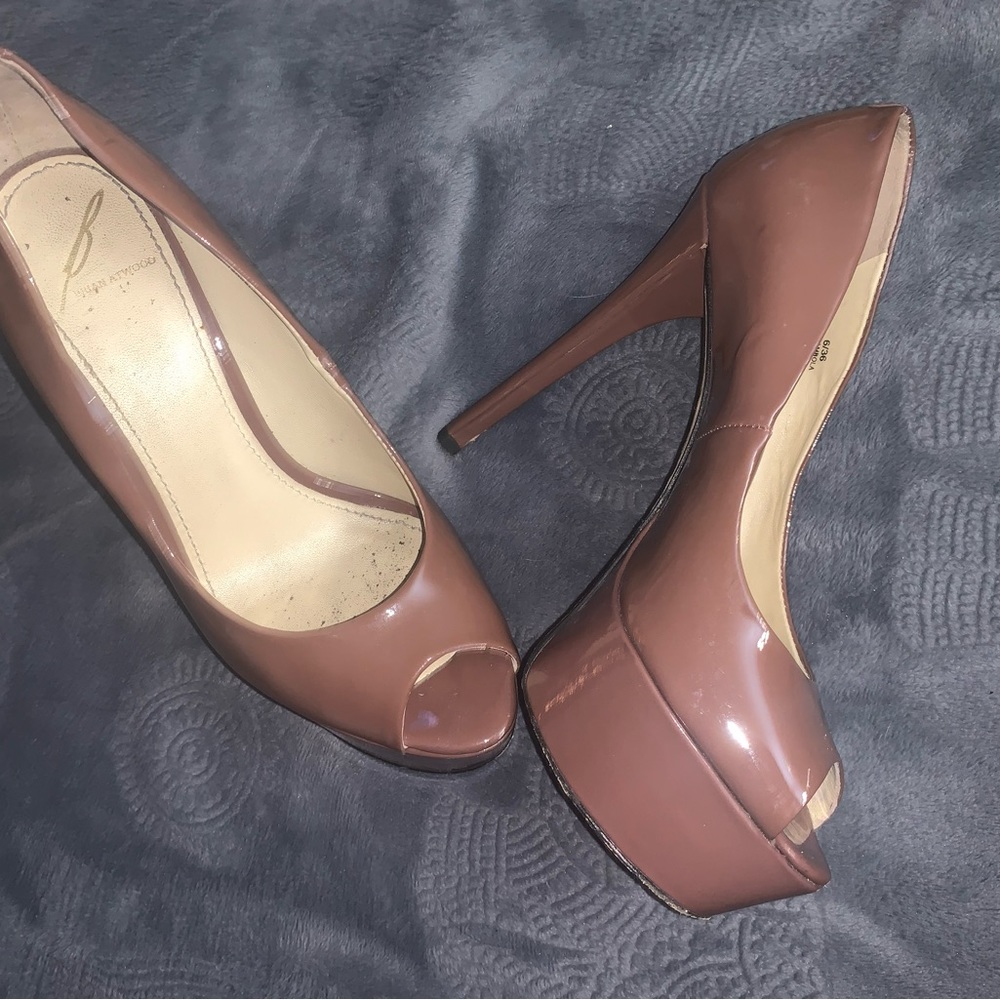 Brian Atwood patent leather brown beige stiletto heels